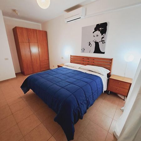Finestra Sul Mare Apartamento Vasto Exterior foto