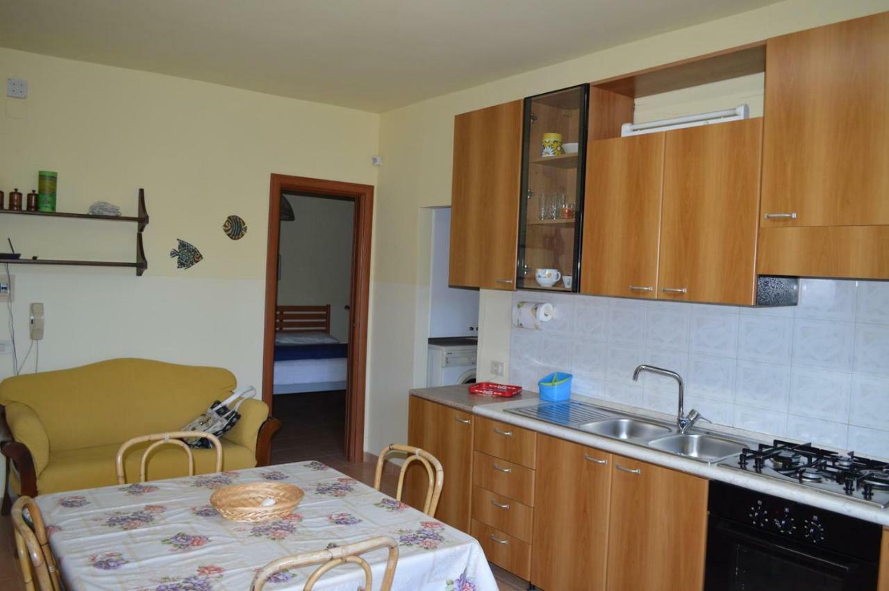 Finestra Sul Mare Apartamento Vasto Exterior foto